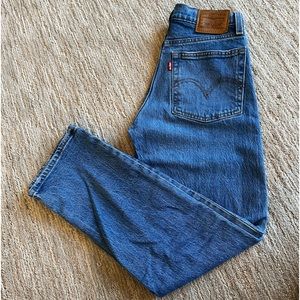 Levi Wedgie Straight Leg Jeans